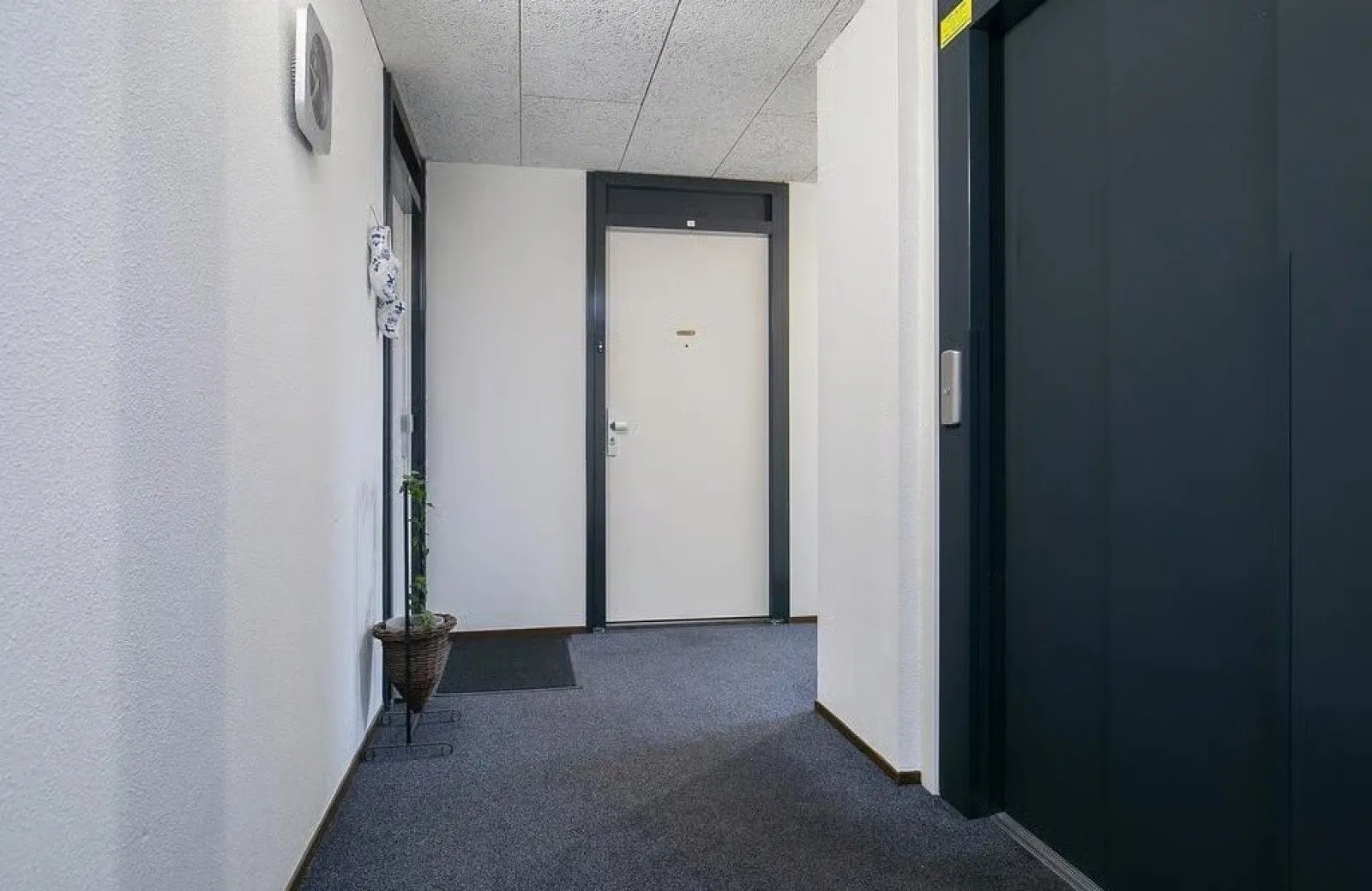 445c758d-51f3-42ad-8fa2-2e66a31b16b7 Woning aan de Molengragte te Waalre