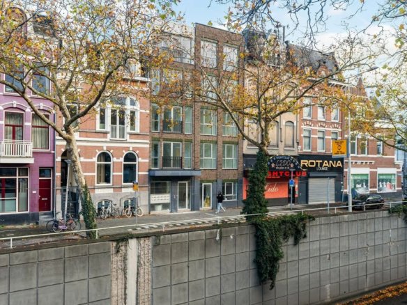 Woning aan de ‘s-Gravendijkwal te Rotterdam
