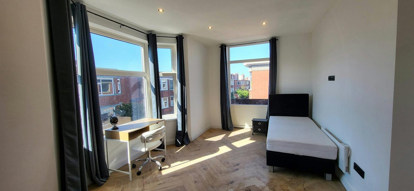 45ee1c3d-4501-486d-9f08-26ad85846cdd Kamer in ‘s-Gravenhage