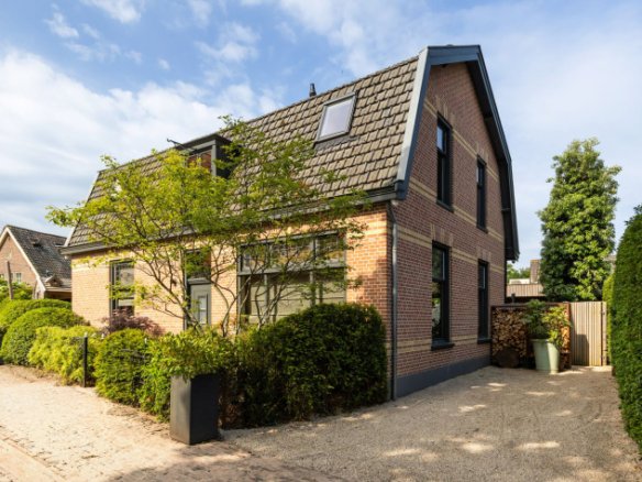 Woonhuis in Huizen