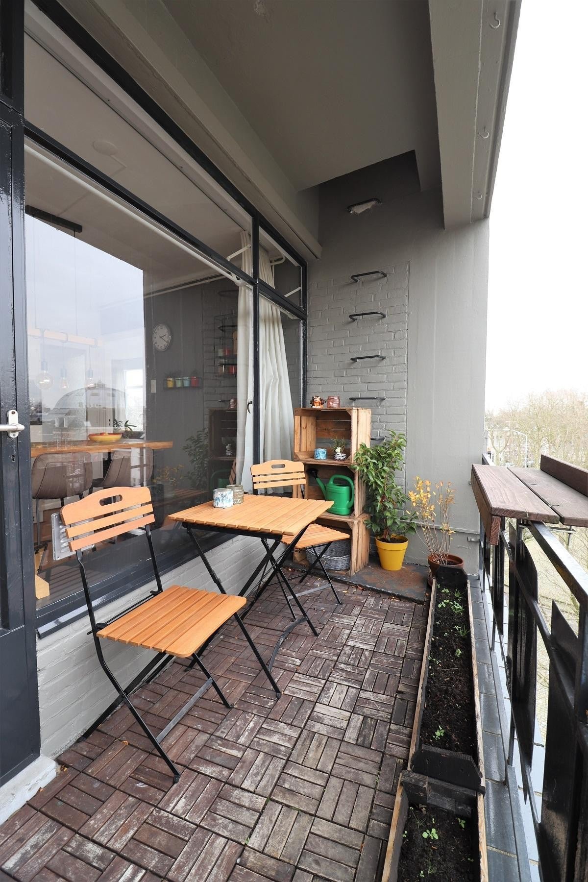 4ba9716a-e7b0-5cd7-a7b3-81de6d8f563d Valkenstraat, 4811EX Breda