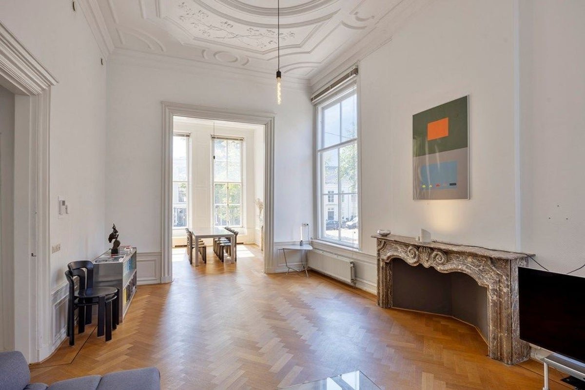 52ba2b4e-564a-5bfd-a824-1a51e659b05e appartement