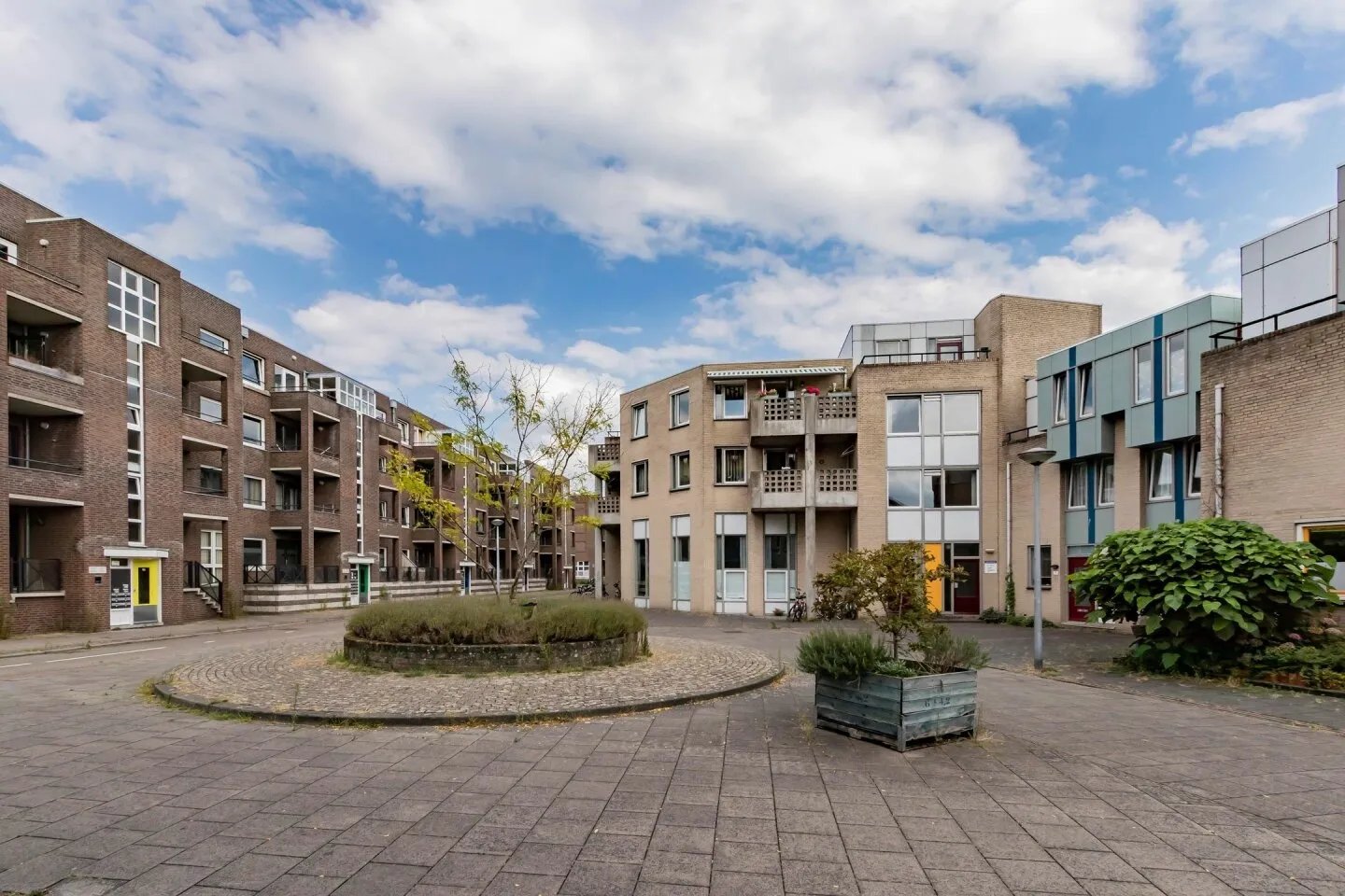 52ff9bc3-4410-42ae-88af-6f91f606bb85 Woning aan de Dopplerdomein te Maastricht