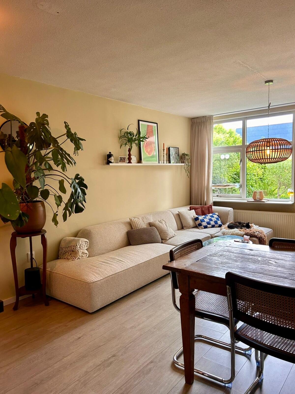 54989eeb-0d22-4928-92ab-3a0fb25cb025 Woning aan de Narcisplantsoen te Haarlem