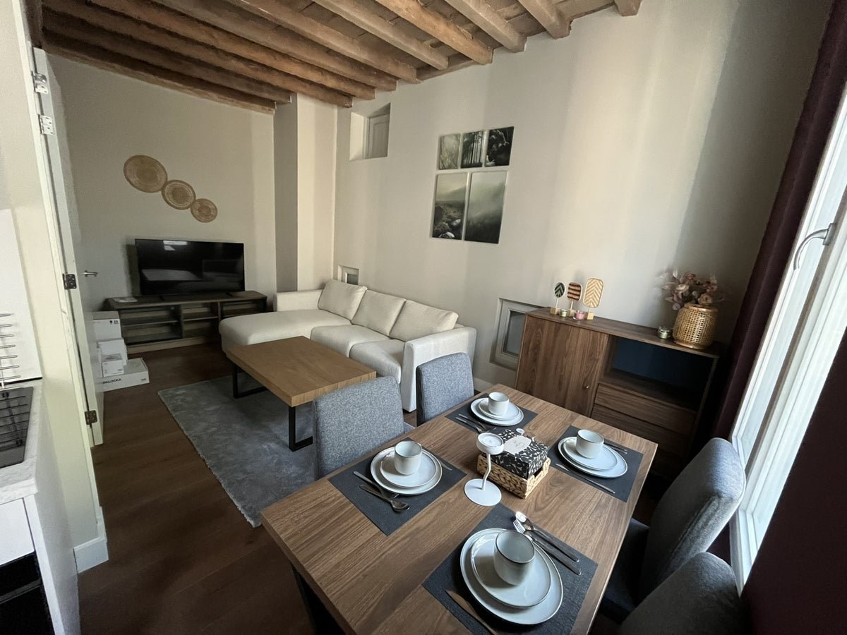59143b92-8a9b-5c01-9a82-1622032d389c appartement
