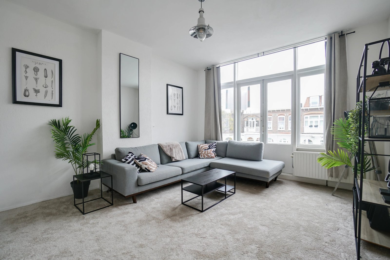 5a6285bf-aaaa-48f4-b290-db79c5abc116 Woning aan de Anton de Haenstraat te Den Haag