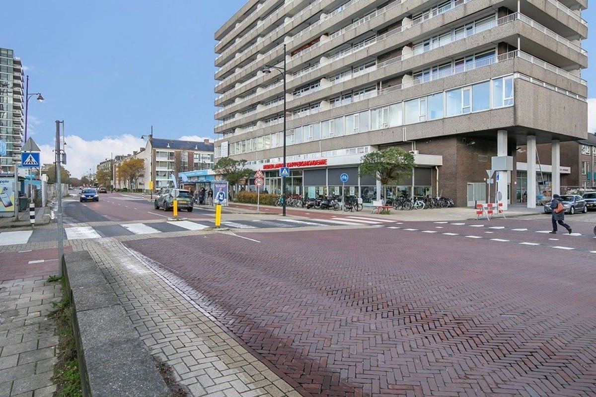 613aa2df-e91a-573b-a26d-796f81b67b93 appartement