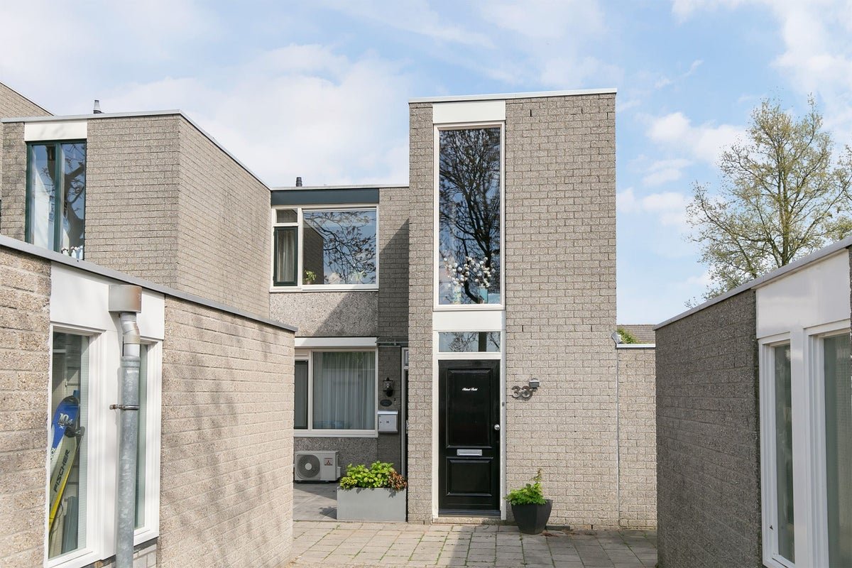 62d3aa1f17b37c37bab46a2b6a7a77b0 appartement