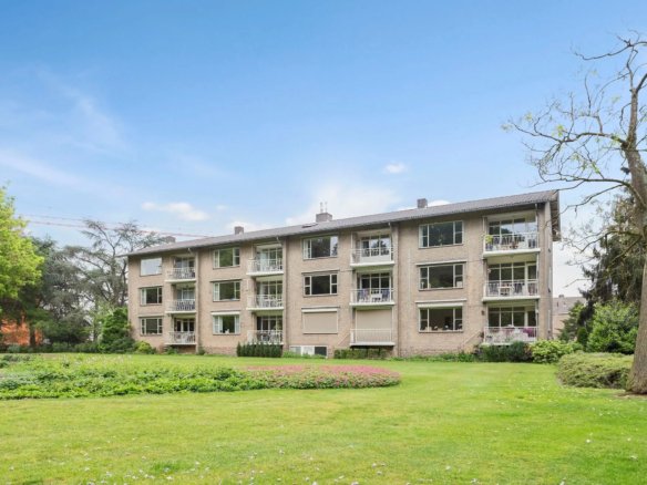 Woning aan de Le Sage ten Broeklaan te Eindhoven