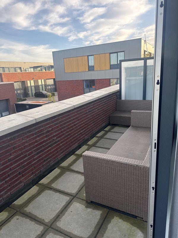 664f45fdc774a2ccaa5857f3407f9990 appartement
