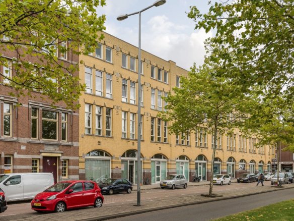 Woning aan de Kapelstraat te Rotterdam
