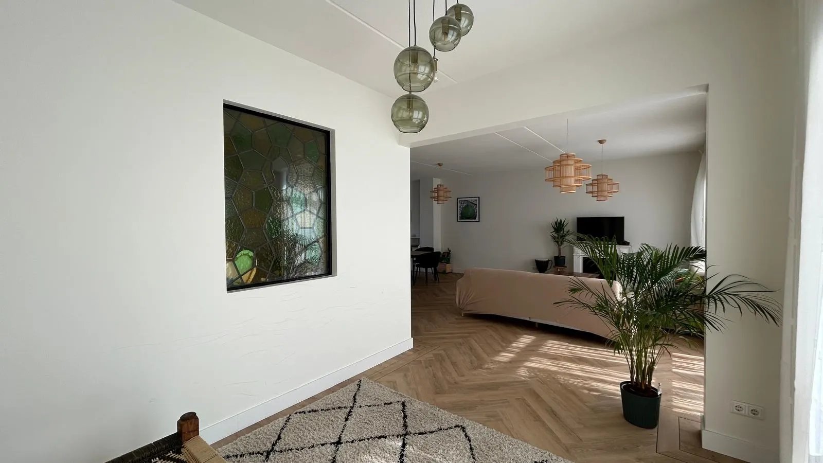 6cdbb083-59f2-4ea8-b363-cd9bde0f4198 Woning aan de Van Dijckstraat te Den Haag