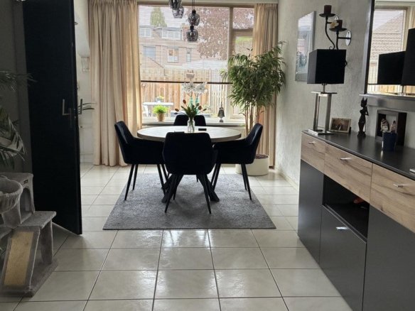 Genhoes, 5235CH Den Bosch