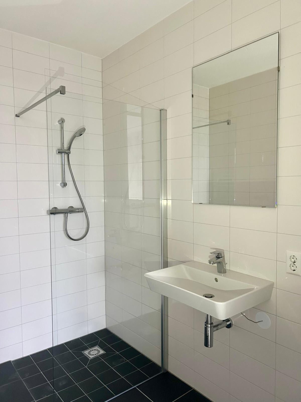 7b327589-449a-5c3f-8d8c-653d3e34945e appartement