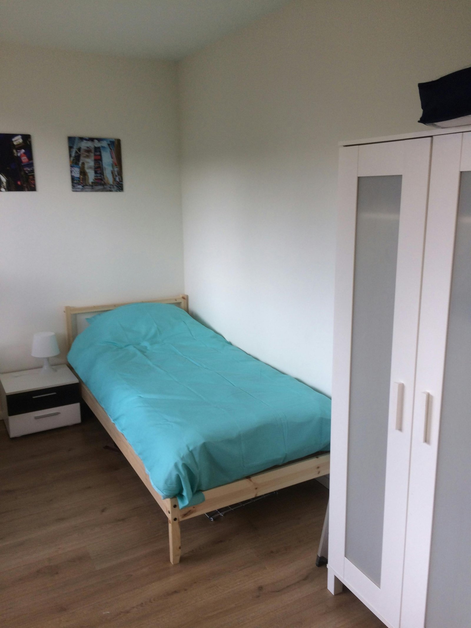 80c5ad83-1fc5-11e9-bedb-42010af00008 Kamer in Rotterdam