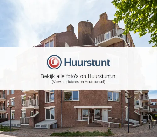 Woning aan de Zomerkade te Huizen