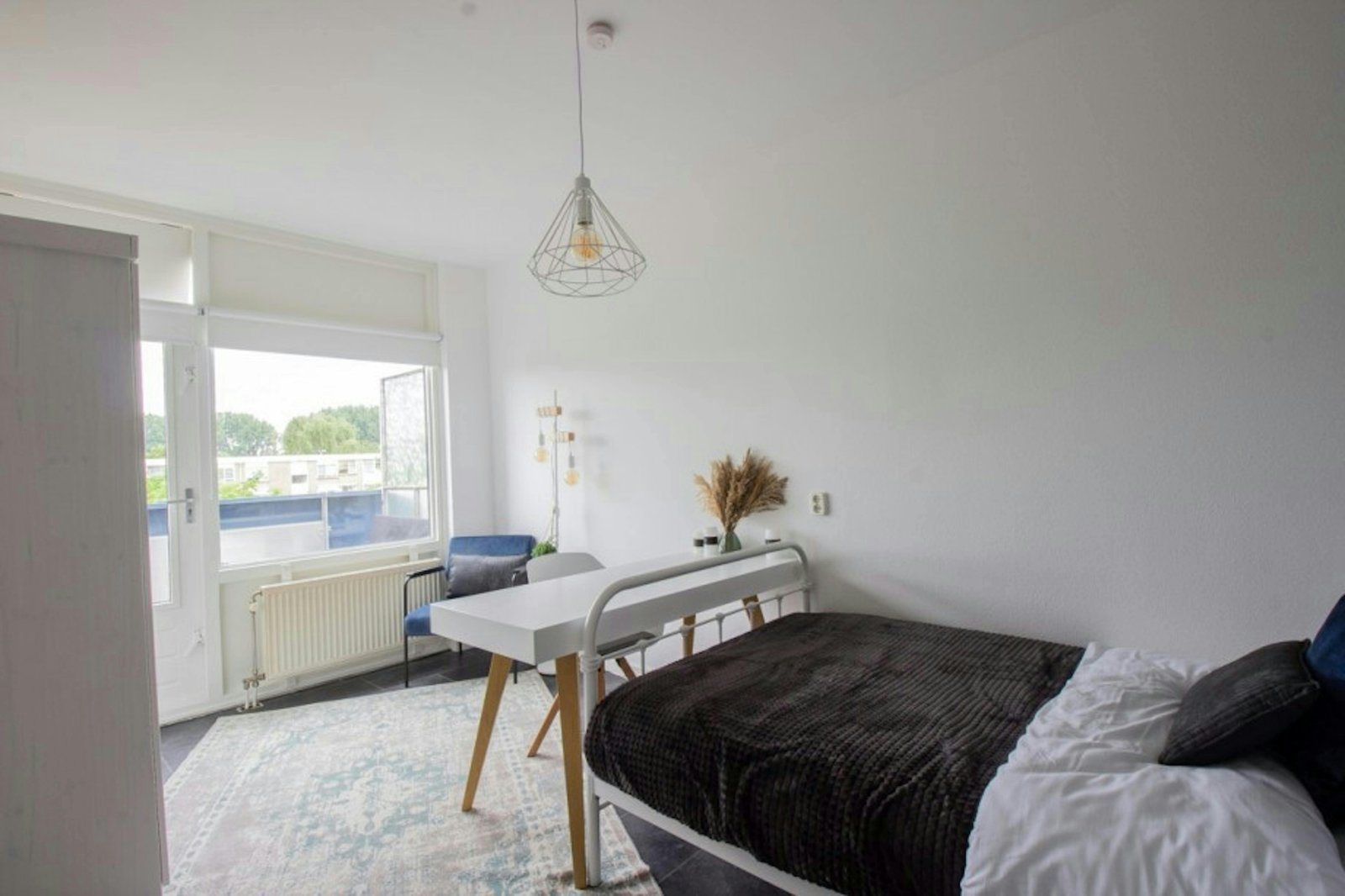 8400a266-f80f-4c3c-b3bb-7f3bd0771026 Kamer in Amsterdam