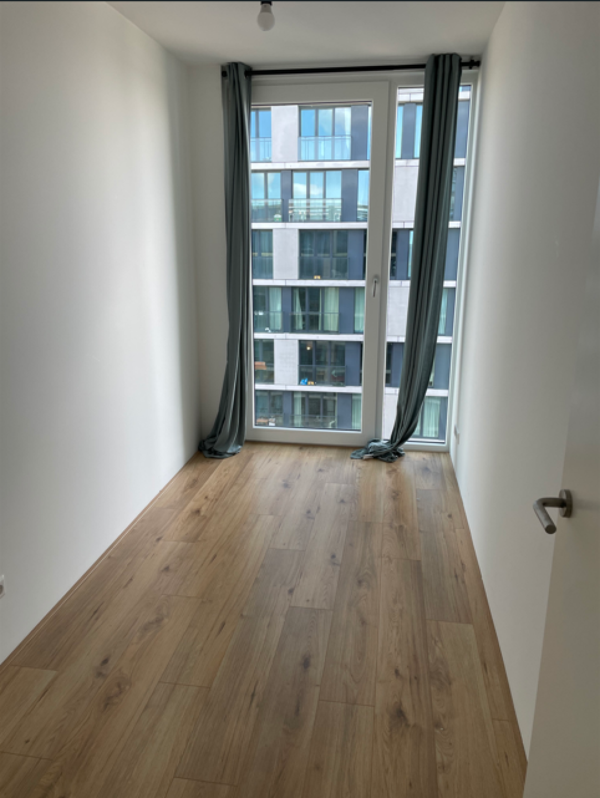 855369be-8ad8-5bf2-bfc9-531a27646bd5 appartement