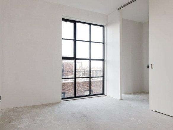 Karl Weisbardstraat, 3015GM Rotterdam