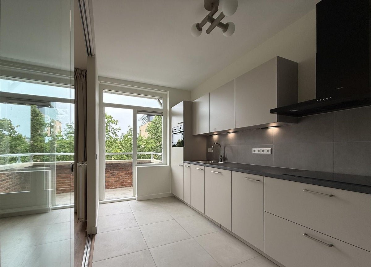 8d3cd4af-19af-551c-a17e-aa4800fed06c Zonnebloemstraat, 2565RV Den Haag
