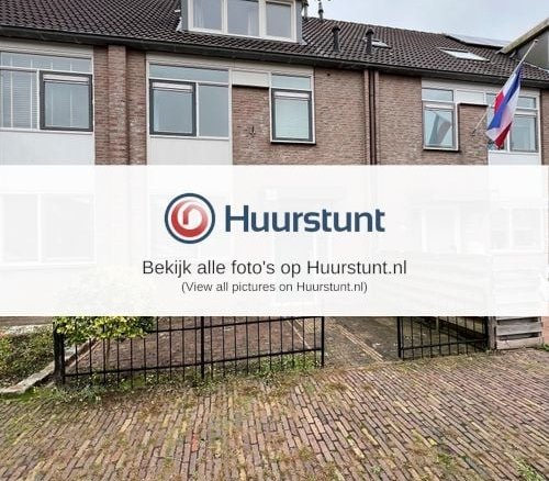 Woning aan de Nienhuis Ruijskade te Muiderberg