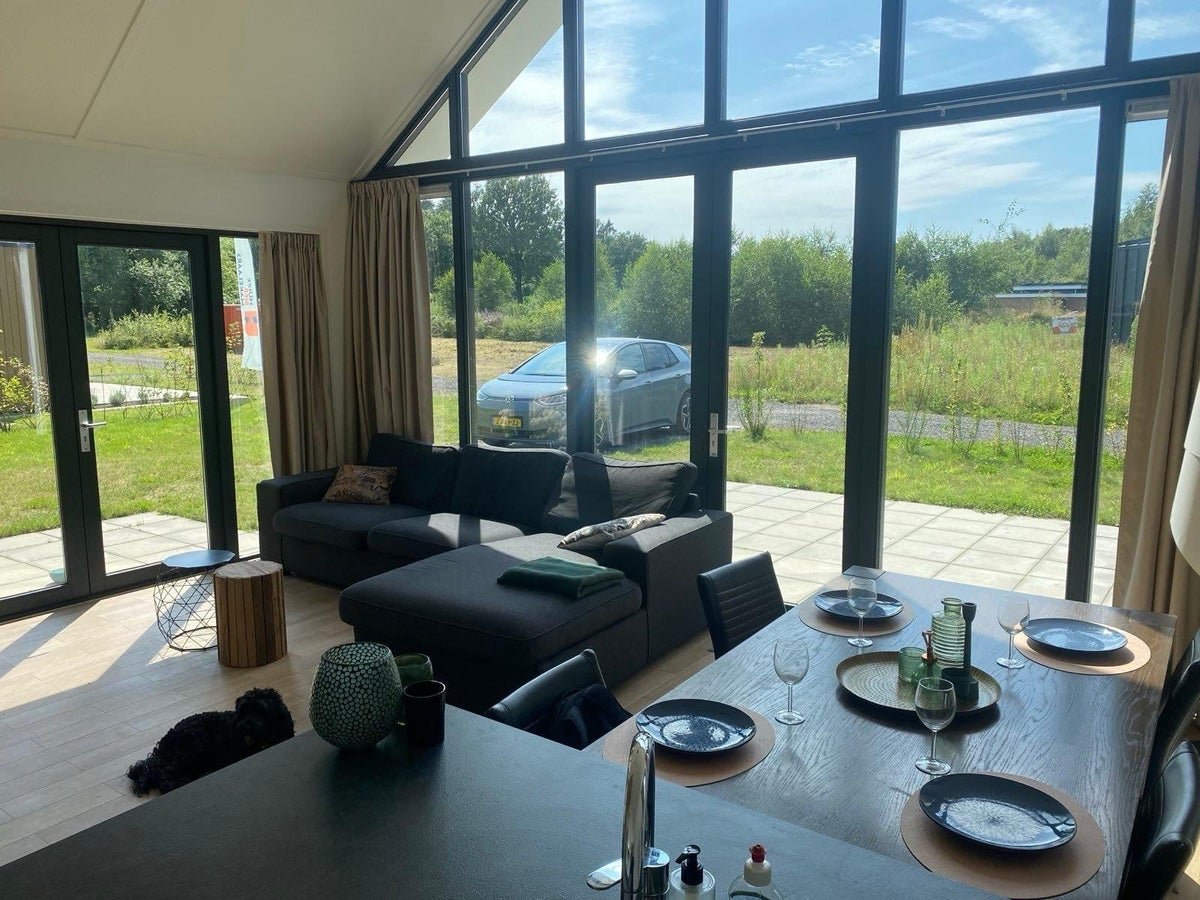 908ab76248190cdc6f237b055537bfde huis
