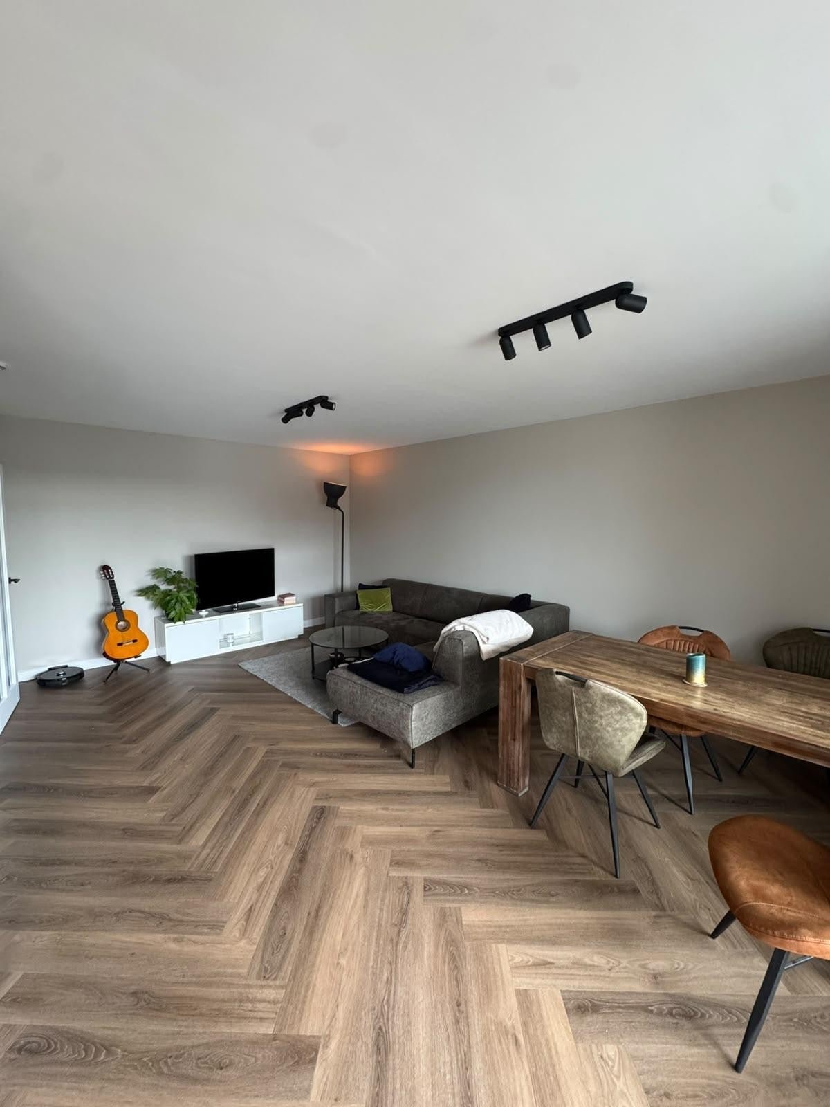 94a2be93-d9b4-5f50-bd63-78d9516f8586 Bussumerstraat, 1211BL Hilversum