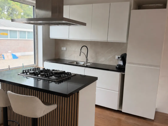 Woning aan de Pastoriedijk te Pernis Rotterdam