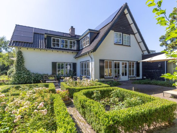 Woonhuis in Laren