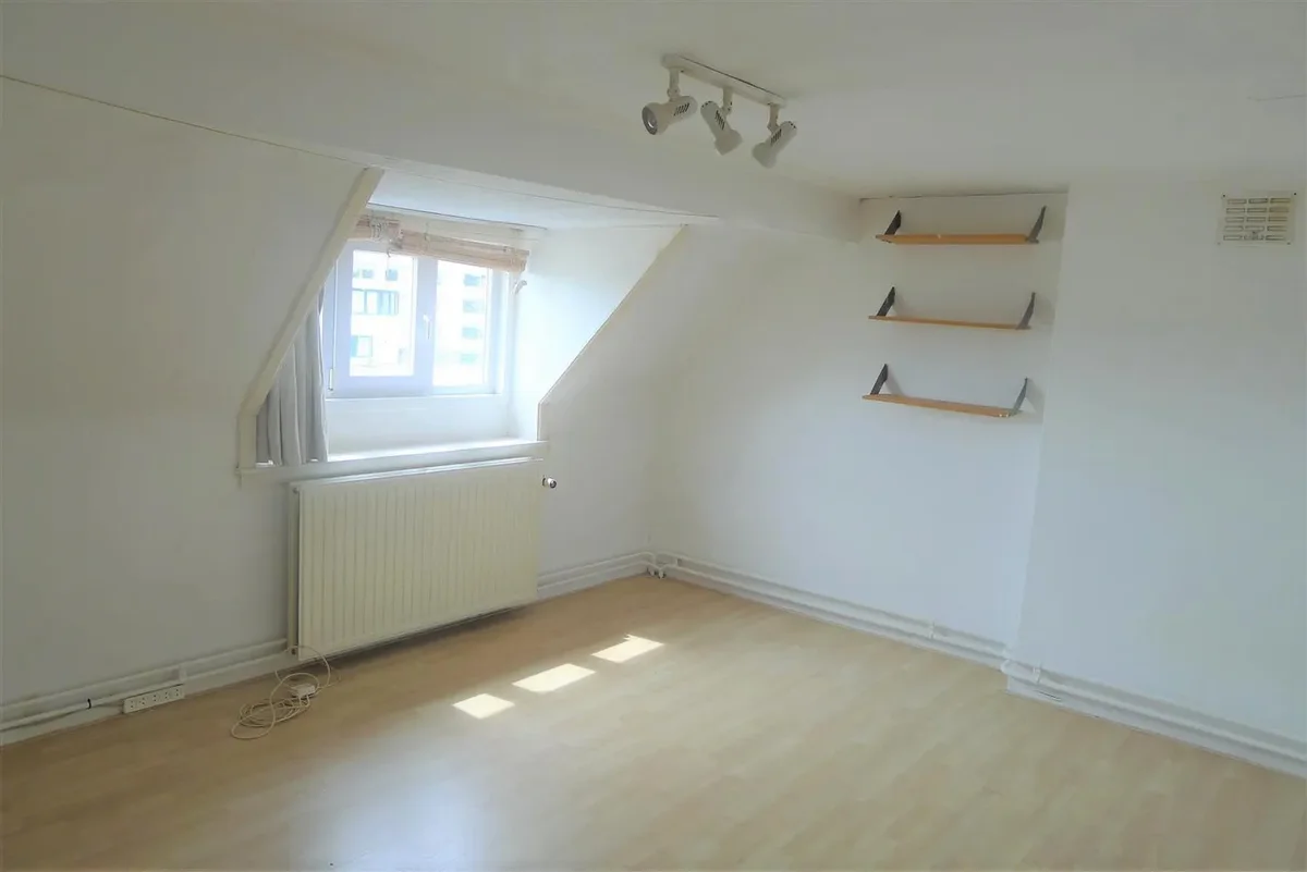 9cba303e172a92a3edf3b30bce968e0d kamer