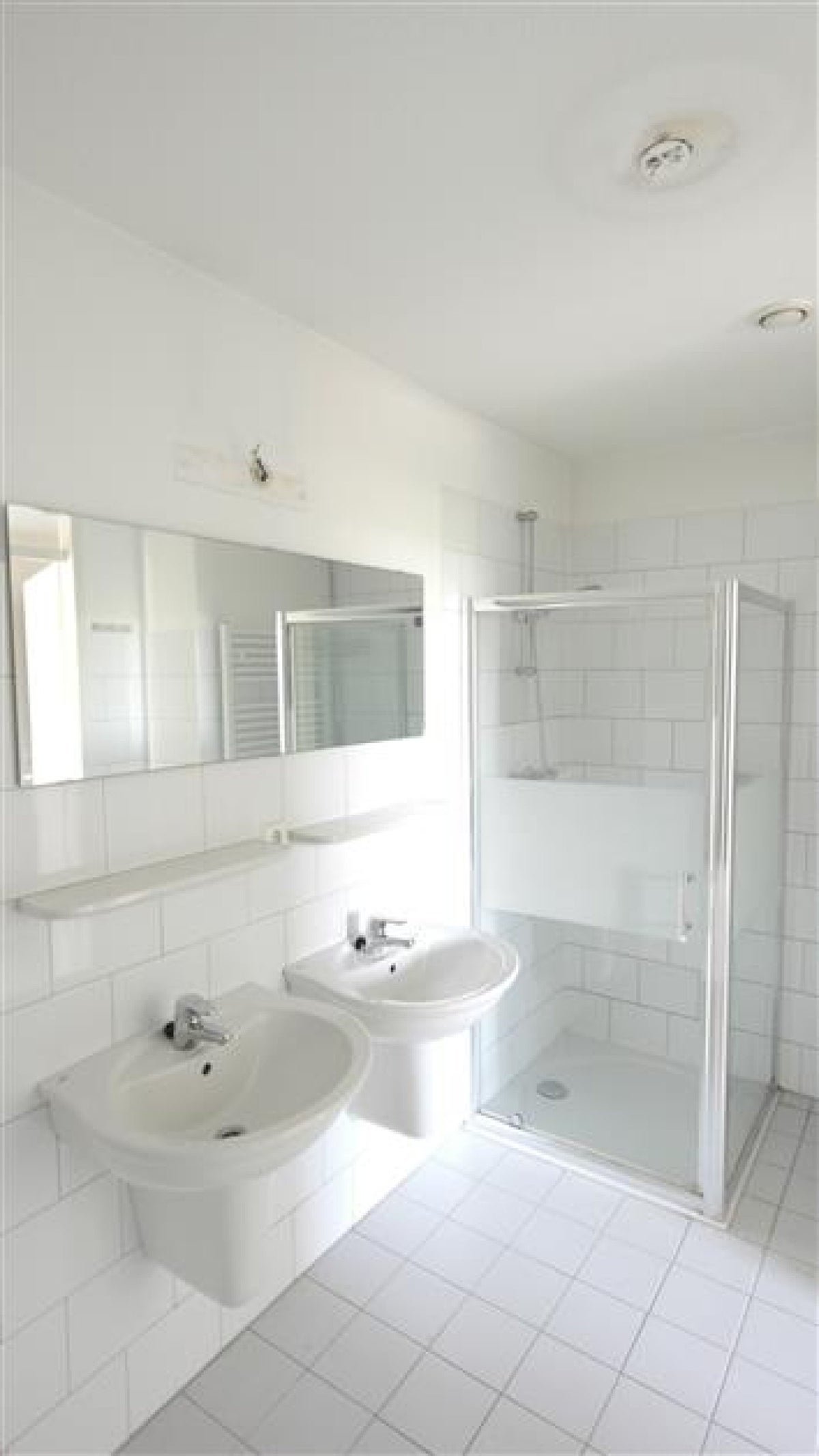 9e2f8b65-72ea-55c4-8bbc-05d090d4d7f2 Vivaldistraat, 3261JD Oud-Beijerland