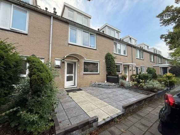 Woning aan de Midscheeps te Amstelveen