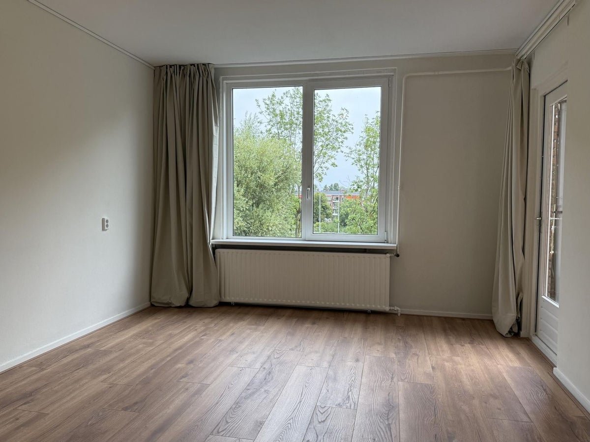 a9ba06ec-fb8d-5699-a844-bc0d51299ff1 Zonnebloemstraat, 2565RV Den Haag