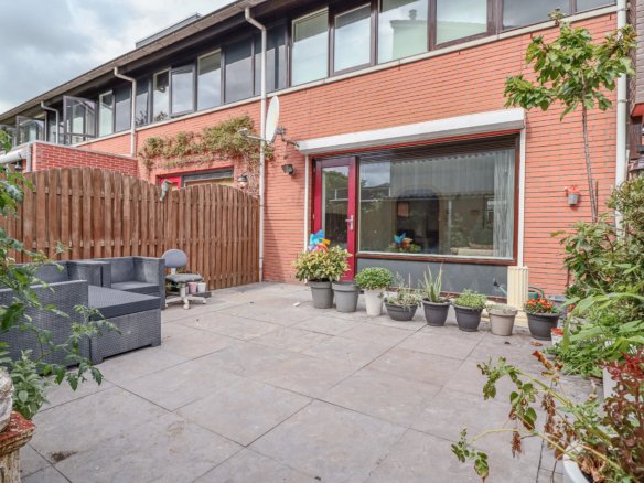 Woning aan de Pennyhof te Amsterdam