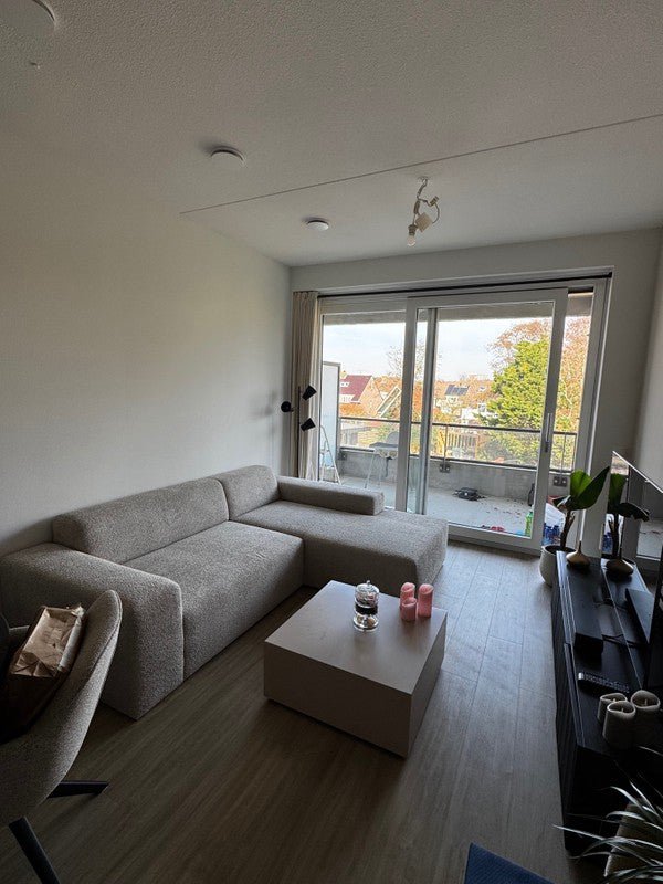 af106c656fe10f9ba55d2269f7539a54 appartement