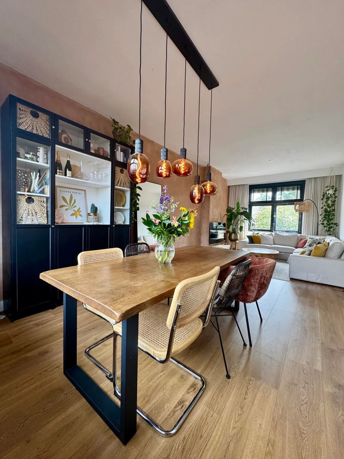 afee014a-0f63-41dd-a14c-5c83c7082556 Woning aan de Heuvelstraat te Breda
