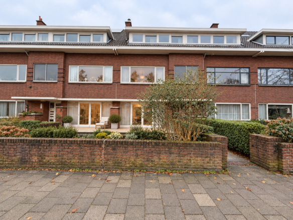 Laan van Nieuw Oosteinde, 2274EP Voorburg