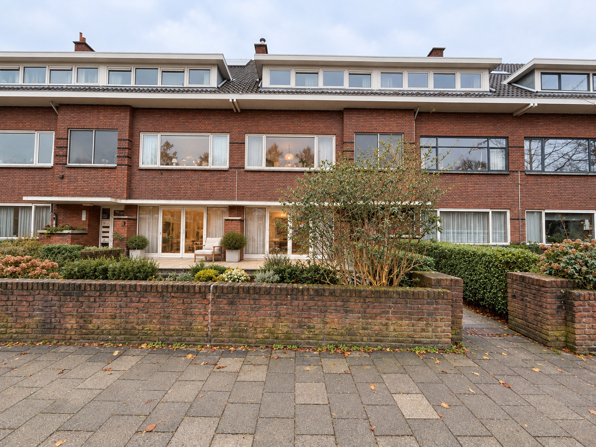 b2e506d812b443f735d8768fa6ad726e Laan van Nieuw Oosteinde, 2274EP Voorburg