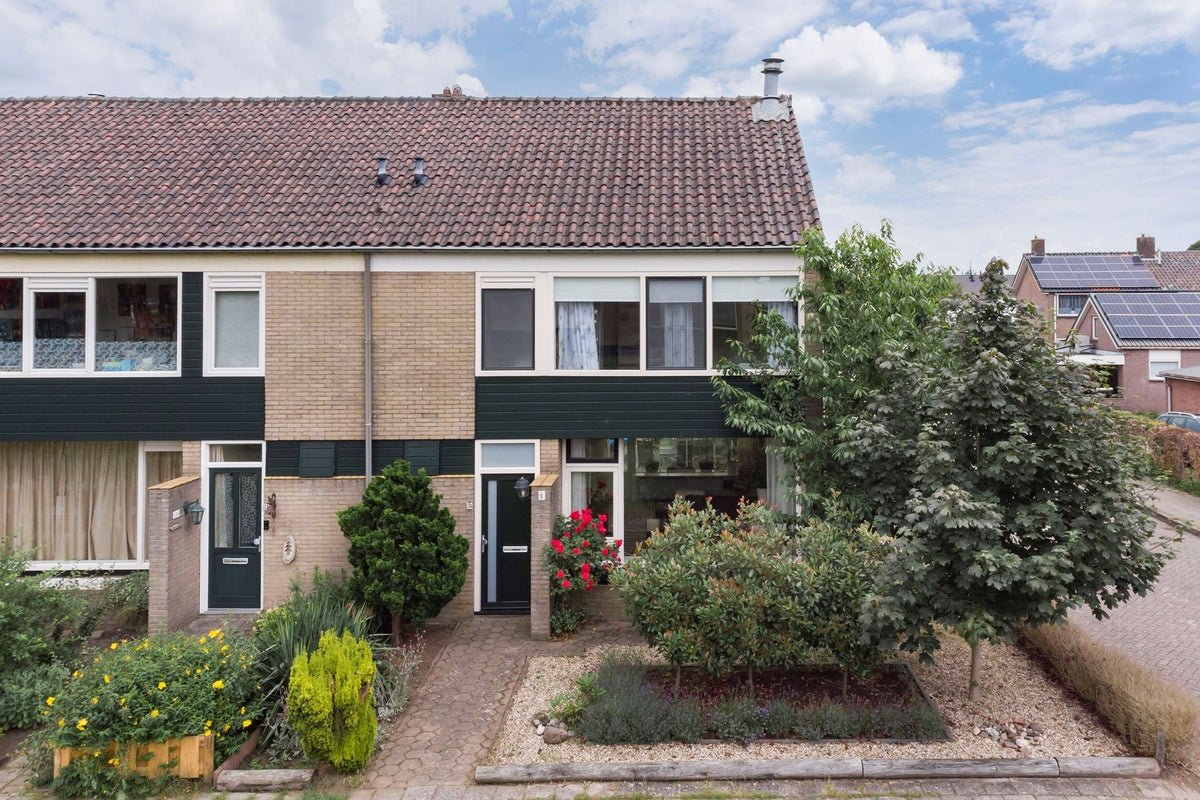 Dillenburg, 7242BE Lochem