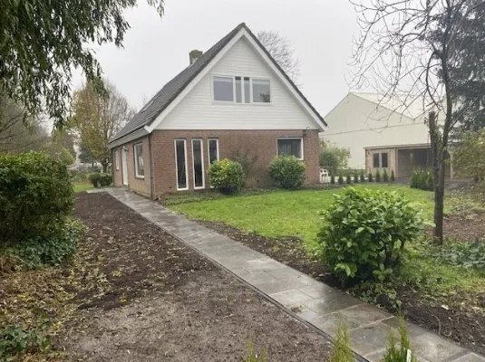 Woning aan de Meerlandenweg te Amstelveen