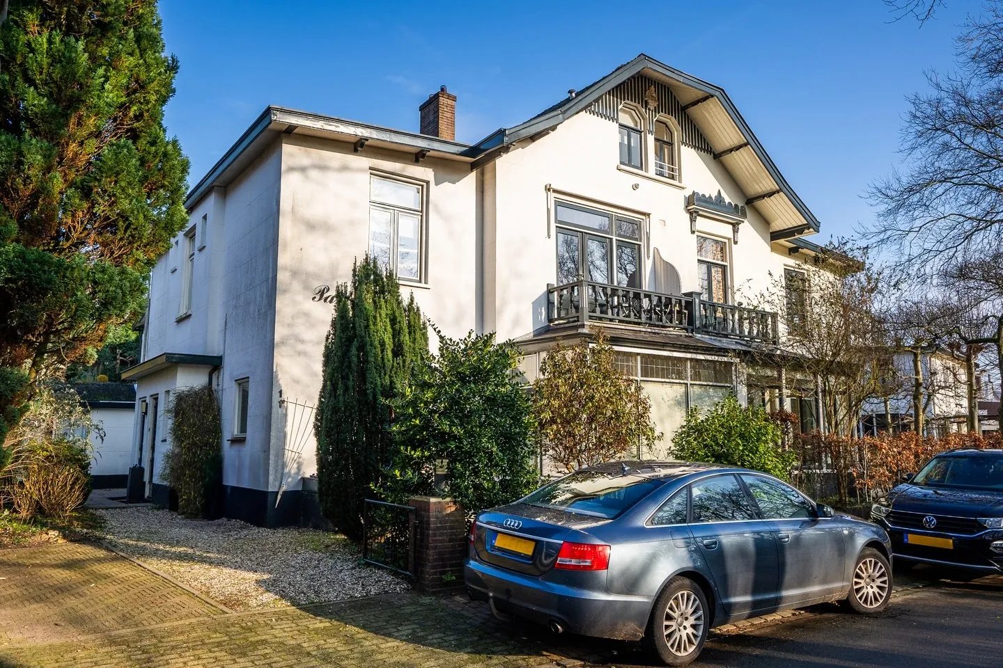 b9df1ca3-503e-4eef-a4fc-af3708559f4e Woning aan de Couperusweg te Hilversum