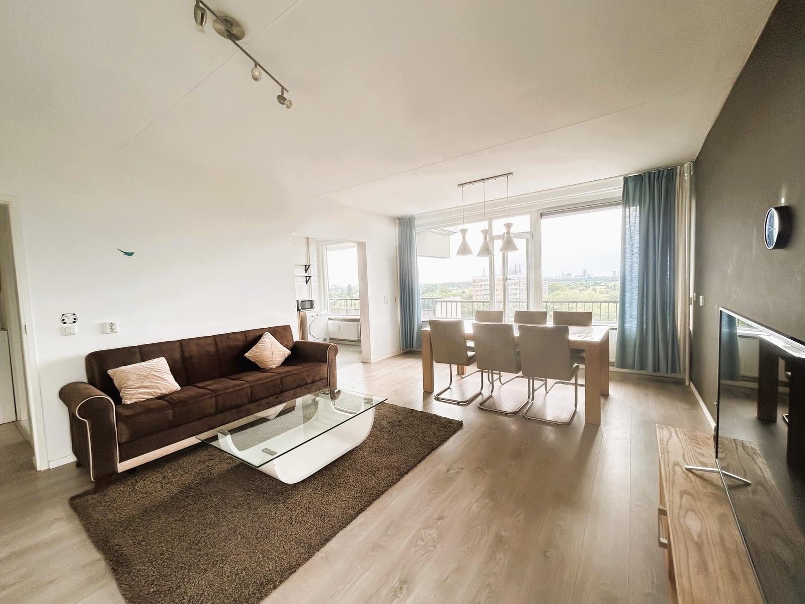 bd756b9c-e488-4f1b-8fce-0aa22ad57045 Woning aan de Max Havelaarlaan te Amstelveen