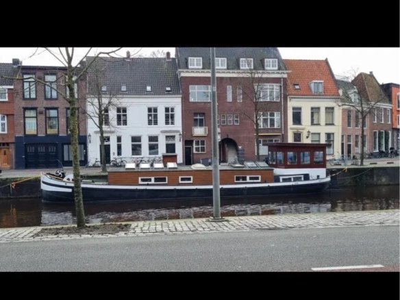 Woning aan de Turfsingel te Groningen