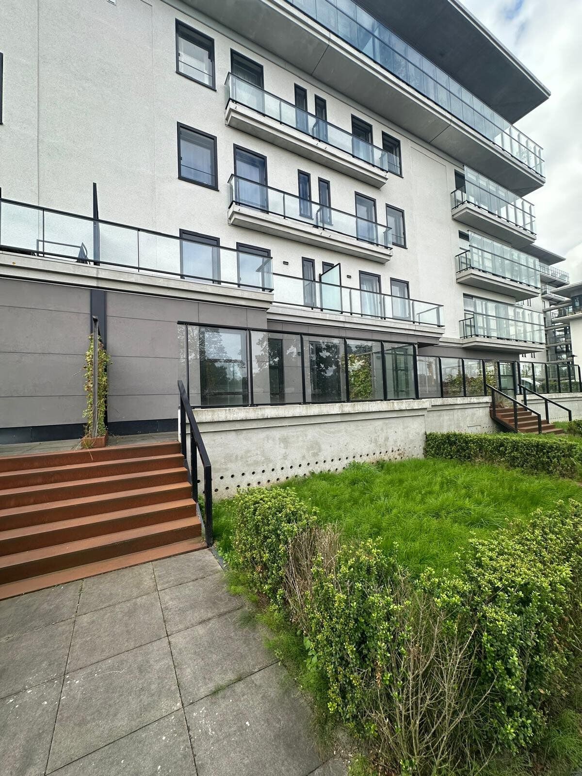 c01bc03c-4254-5a63-8f6b-4c68566da443 appartement