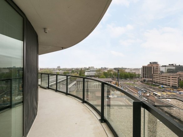 Julianaplein, 1097DN Amsterdam