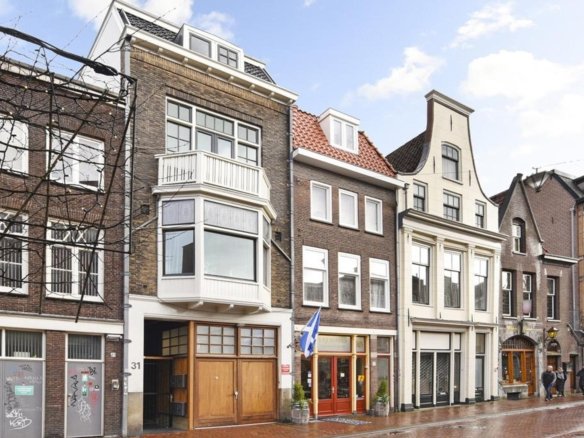 Woning aan de Koningstraat te Haarlem
