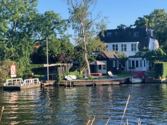Woning aan de Boterweg te Vreeland