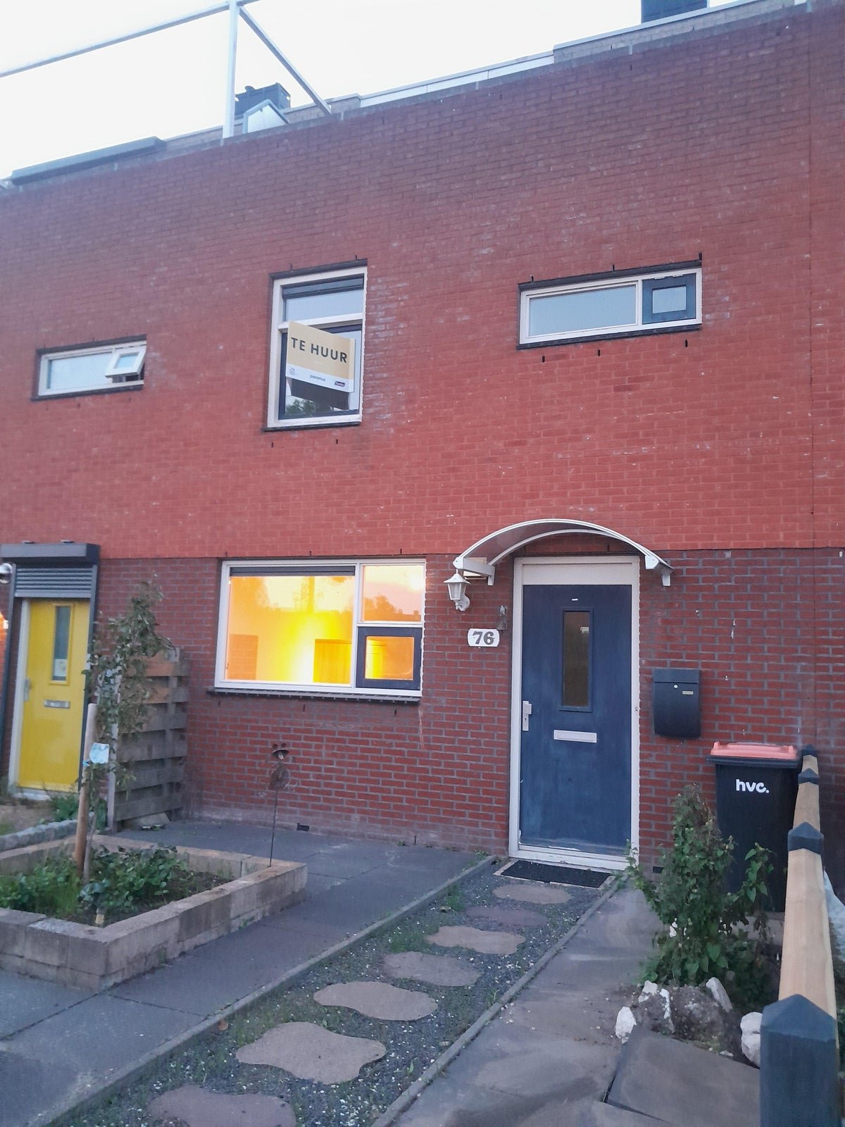 cb577370-a0f8-5f9f-8b88-cbbbf760b488 huis