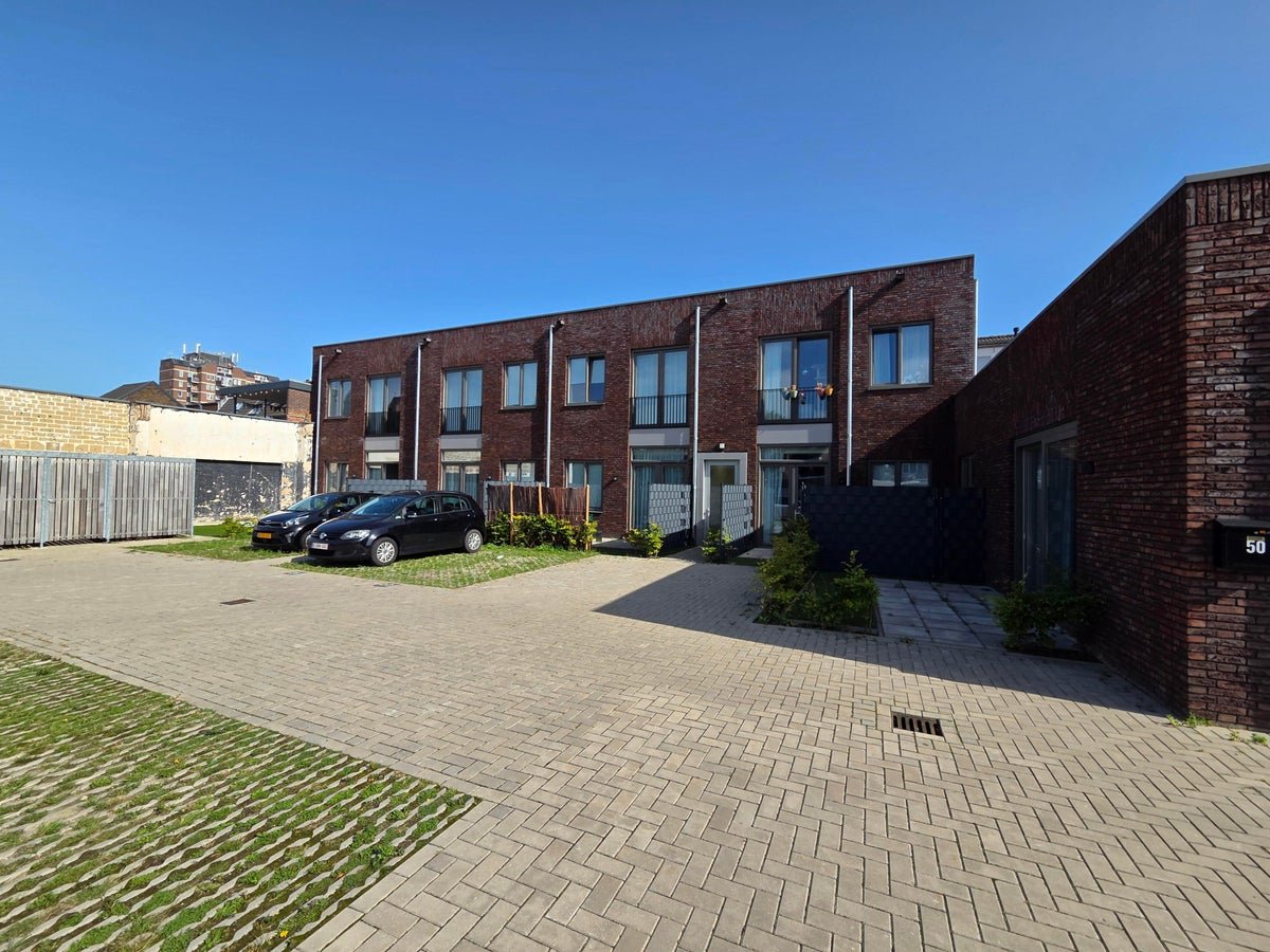 d03a7a69-f2c3-5b23-b4c9-f0be62c12f44 Rijksweg Zuid, 6161BR Geleen