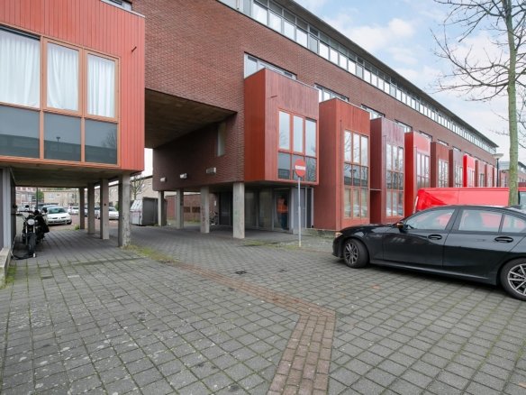 Woning aan de Valutaboulevard te Amsterdam